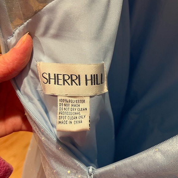 Sherri Hill Embellished Sparkly Blue Prom/Ballgown Dress - Picture 15 of 16